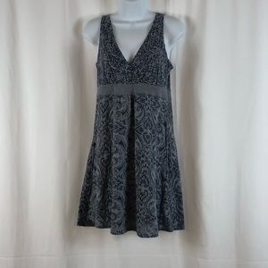 Athleta V-neck paisley knit sleeveless dress S